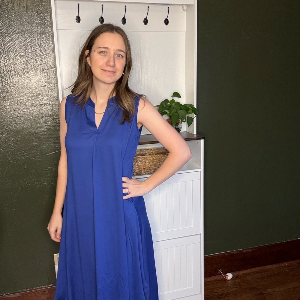 Elegant Blue Sleeveless Dress